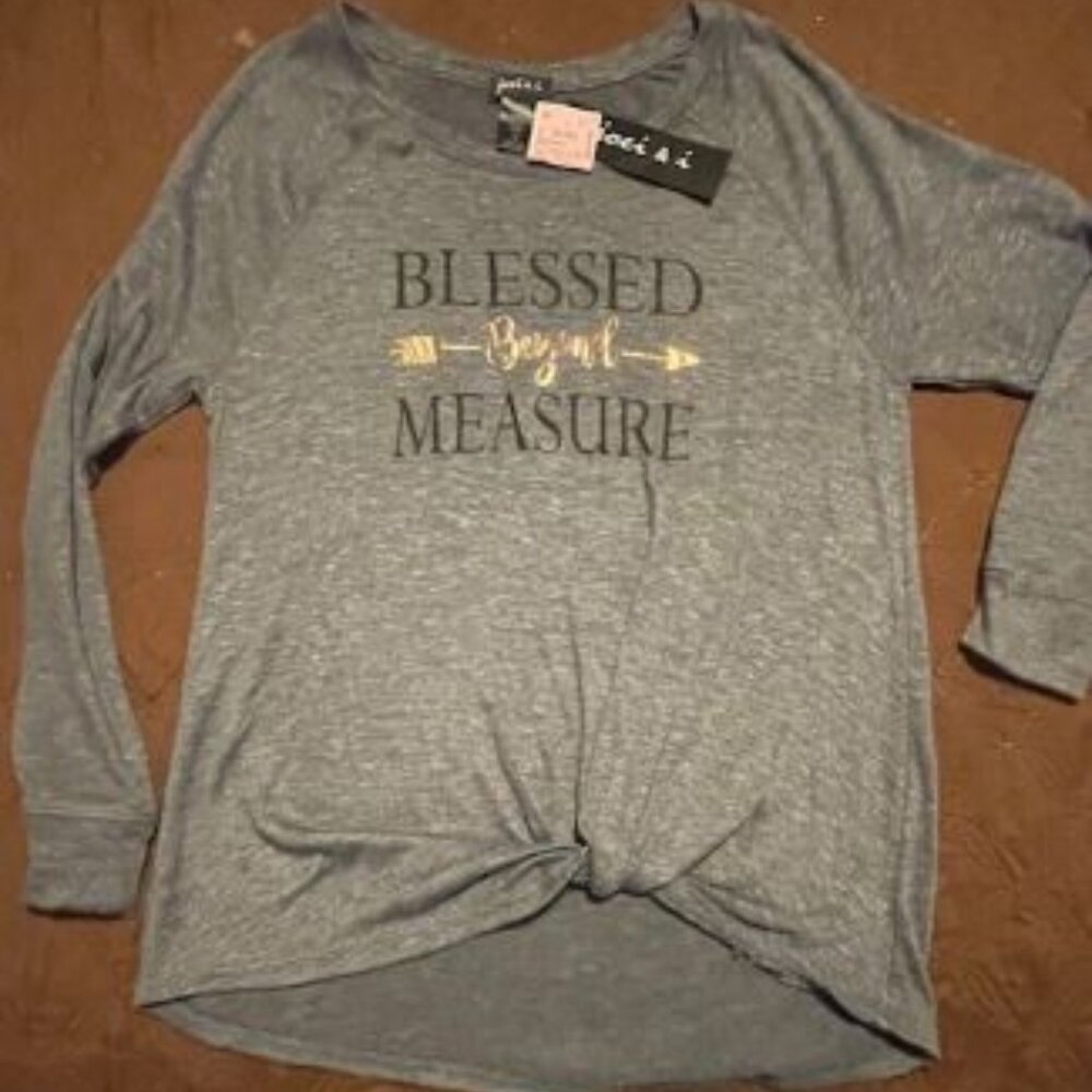 NWT Joei & I "Blessed Beyond Measure" Long-Sleeve Tshirt Size Medium